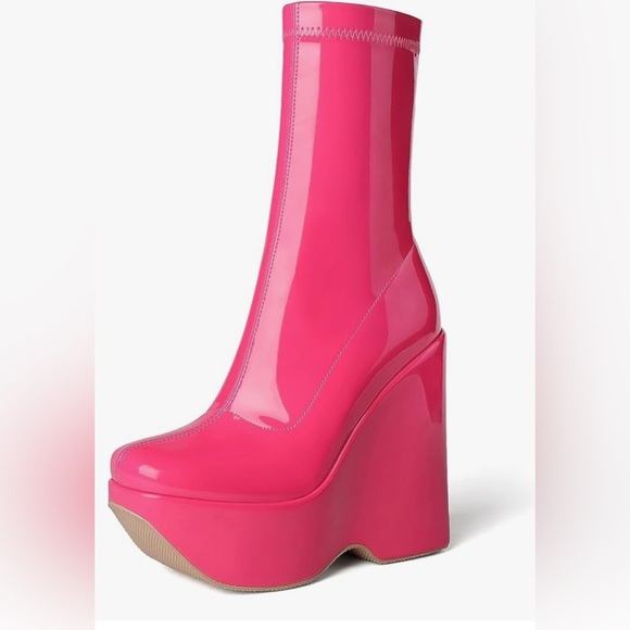 Shoes - platform boots with patent material upper. Non slip rubber outsoles comfortable